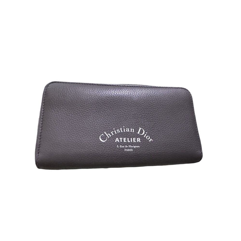 Christian Dior  Atelier Long Zip Wallet Grained Calfskin Gray EUC